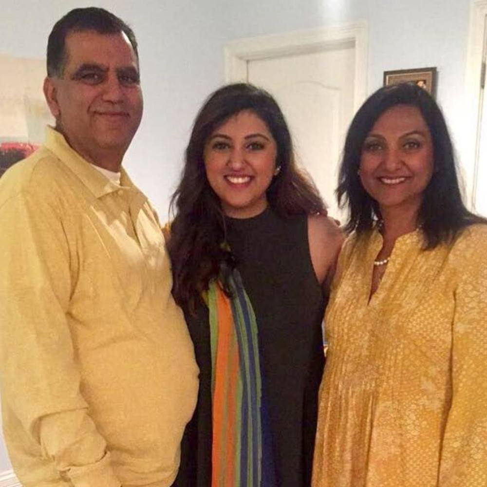 Meet your Posher, Henal